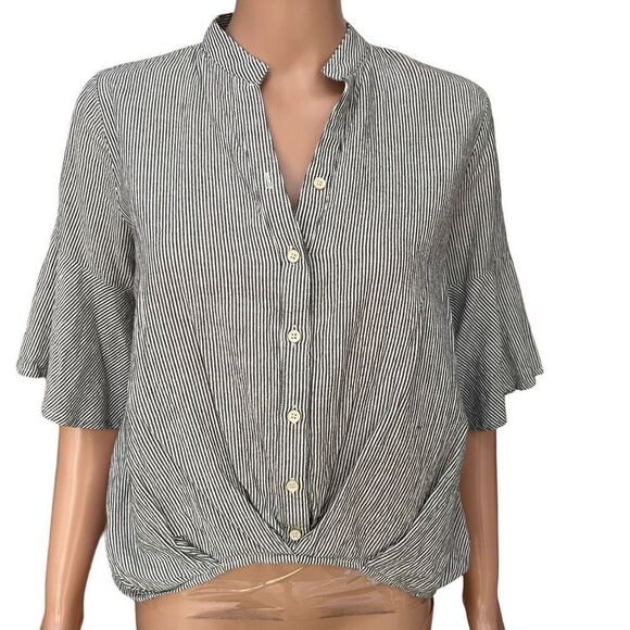 IJoah Tops - IJoah pinstriped 100% cotton flutter sleeve blouse size S
